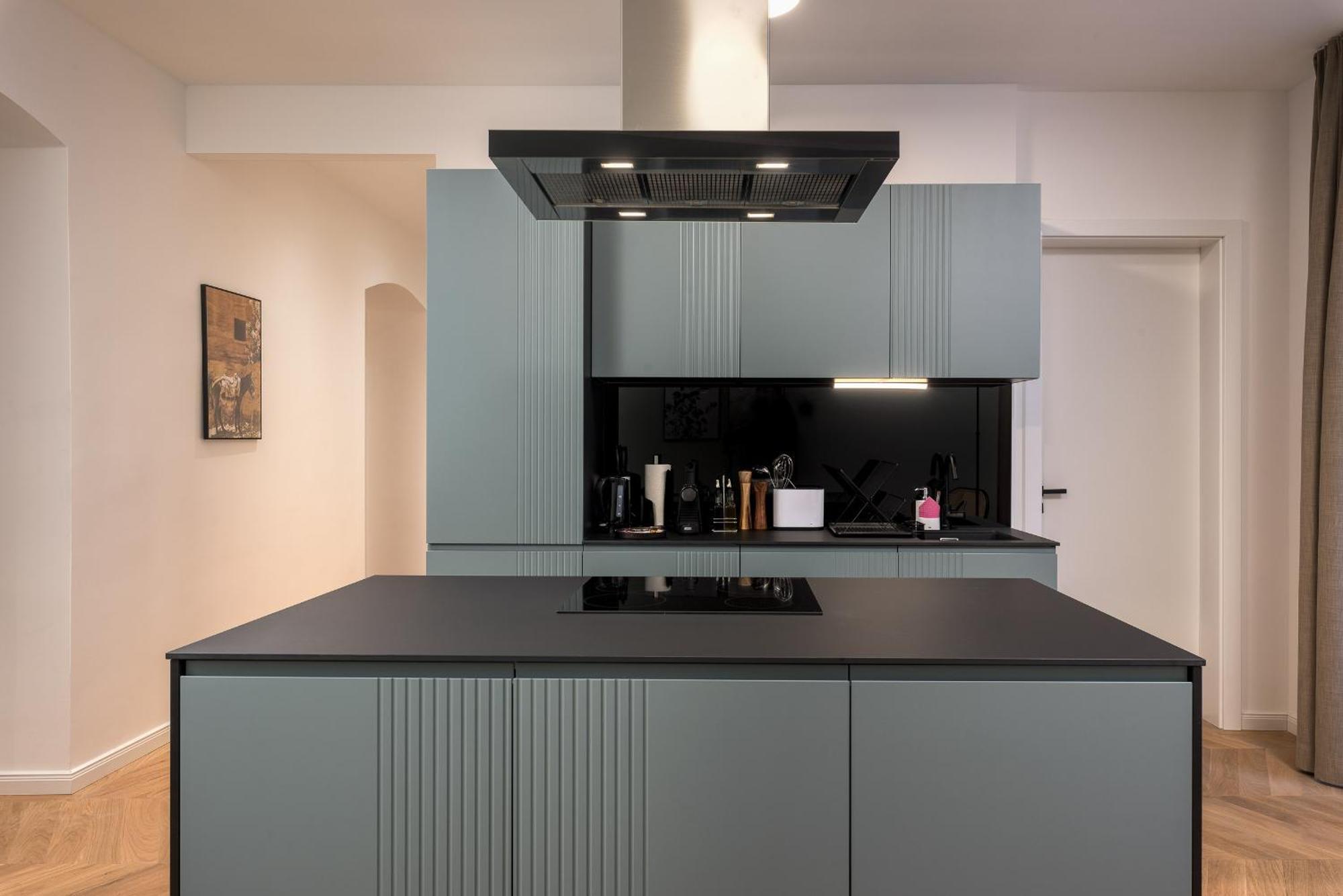 Limehome Vienna Karajangasse Экстерьер фото