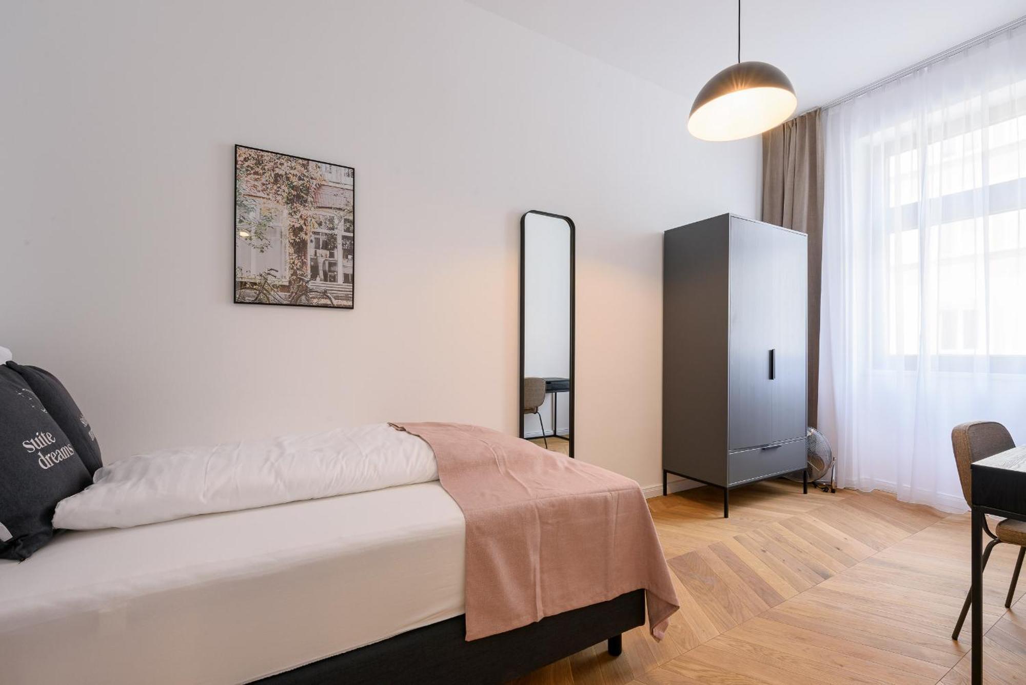 Limehome Vienna Karajangasse Номер фото