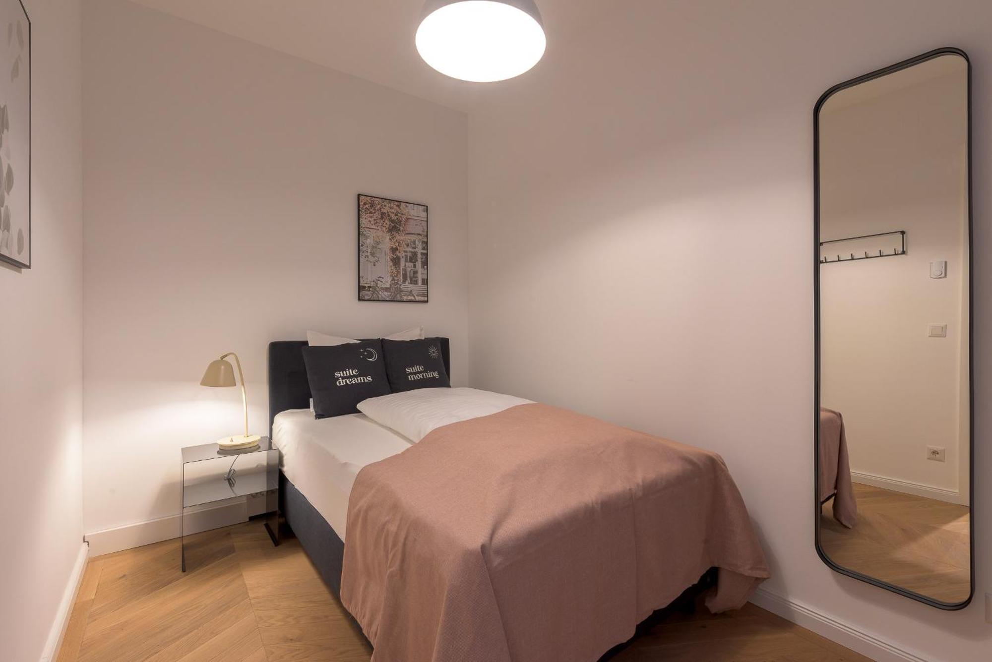 Limehome Vienna Karajangasse Номер фото